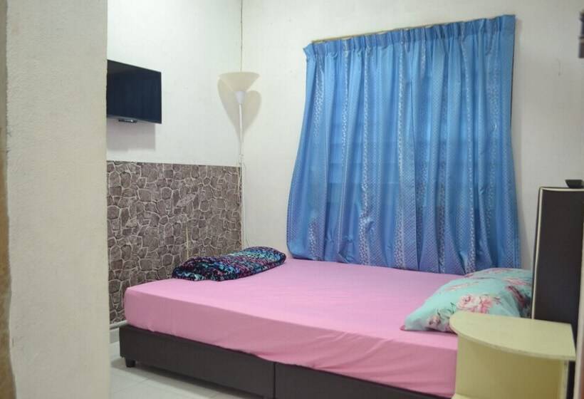 اتاق استاندارد, Spot On 89821 Batu Maung Sempoi Inn And Cafe