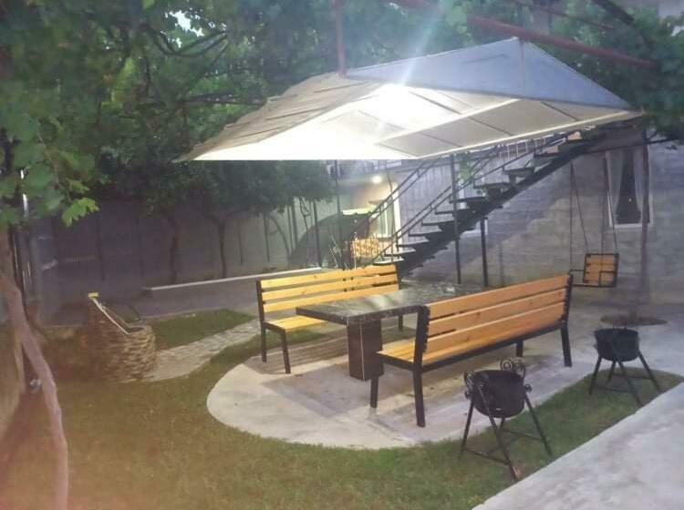 اتاق استاندارد سه نفره, Guest House Fazisi