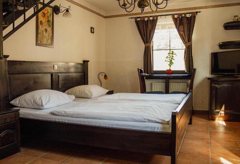 اتاق خانوادگی, črni Baron Pension Black Baron