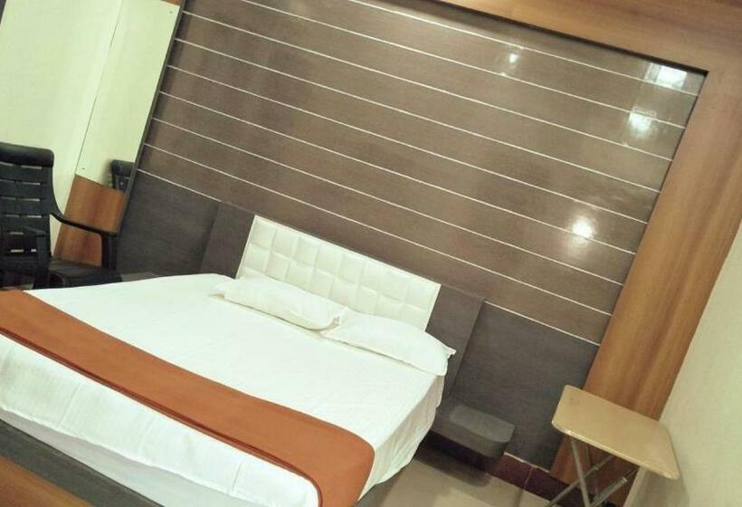 اتاق اکونومی, Park Inn