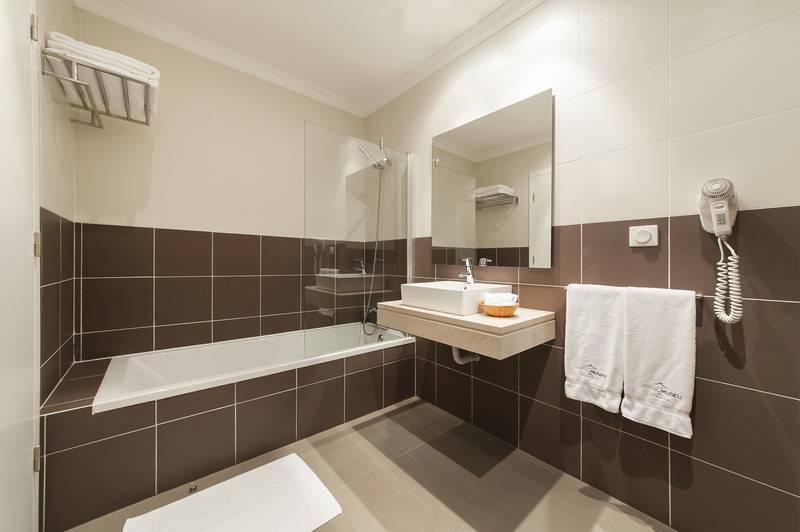 اتاق استاندارد, Cabin