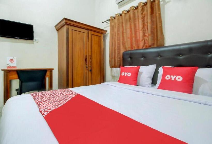 Номер Deluxe, Oyo 3606 Kost Kartini