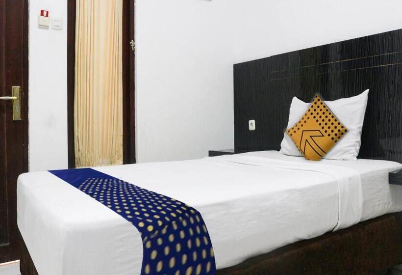 Chambre Supérieure Individuelle, Spot On 3605 Clarichie Guest House