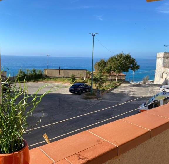 オーシャンビューデラックスルーム, Arcobaleno Tropea Centro