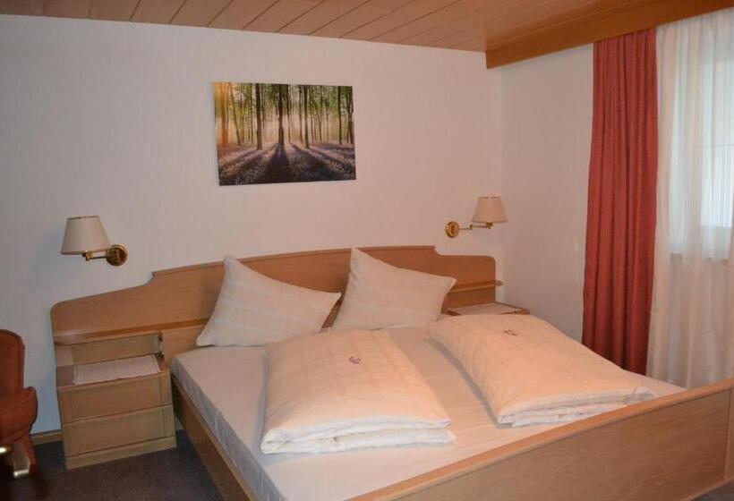 Номер Стандарт, Gasthof Zum Grünen Baum