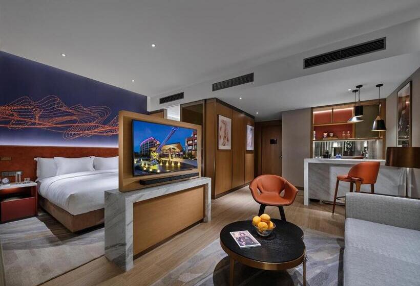 Люкс, Hard Rock Hotel Dalian