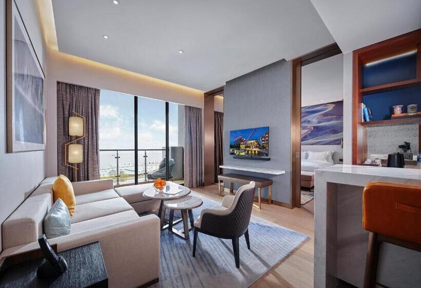 Люкс, Hard Rock Hotel Dalian