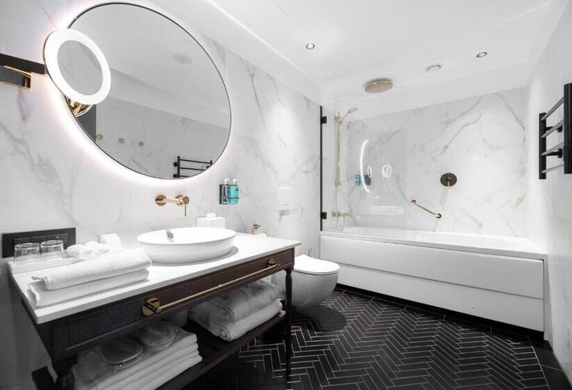 اتاق لوکس, Movenpick Hotel Tallinn