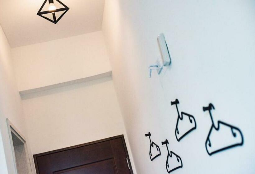 اتاق استاندارد با چشم‌انداز دریا, Go On Vacation Hostel Green Island