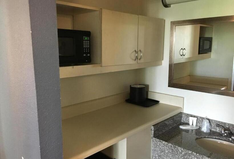 Люкс Deluxe Кровать Кинг, Travelodge By Wyndham Mobile Al