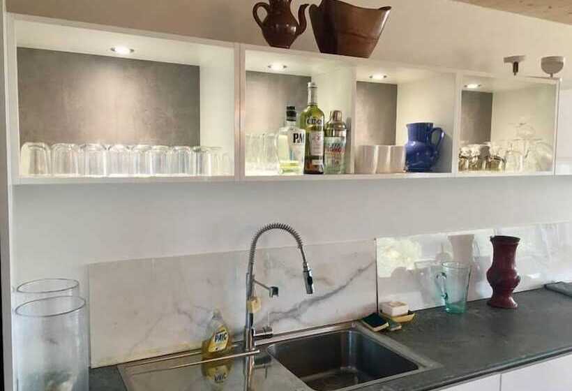 ویلای 5 خوابه, Villa Leccia Di Lorello