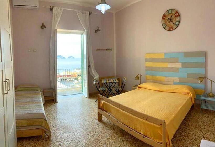 스탠다드 룸, Maridea   Camere Con Vista Al Porto