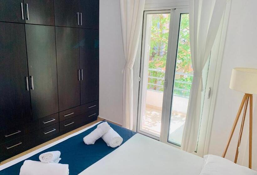 オーシャンビュースイート, Villa Saral Mar