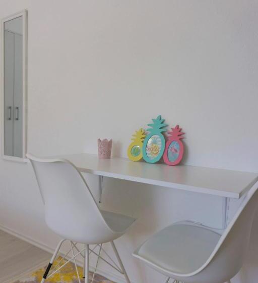 استودیوی استاندارد, Apartmani Ogi 1