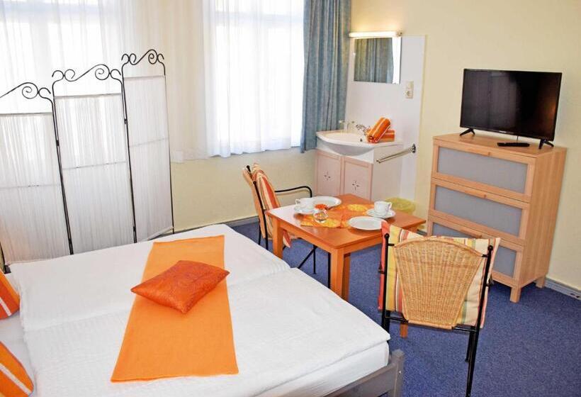 エコノミールーム, Wilhelms Hostel Im Ostseebad Sellin
