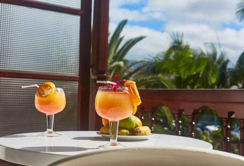 Студио Стандарт Вид на Бассейн, Coral Teide Mar