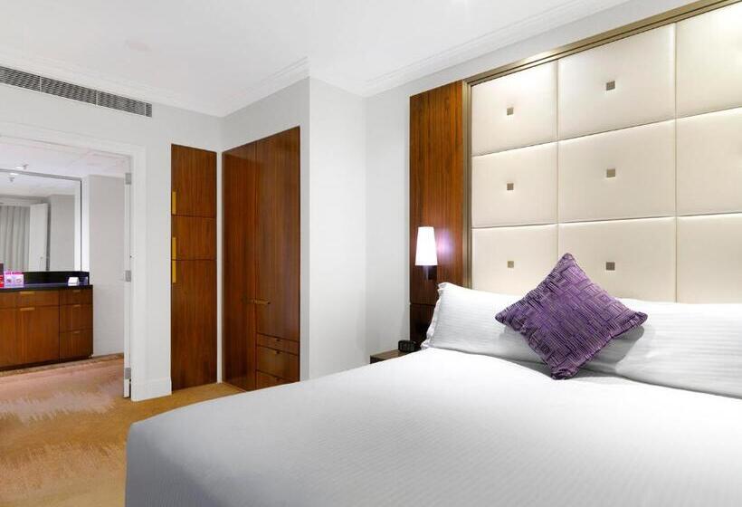 클럽 스위트, Amora Hotel Jamison Sydney