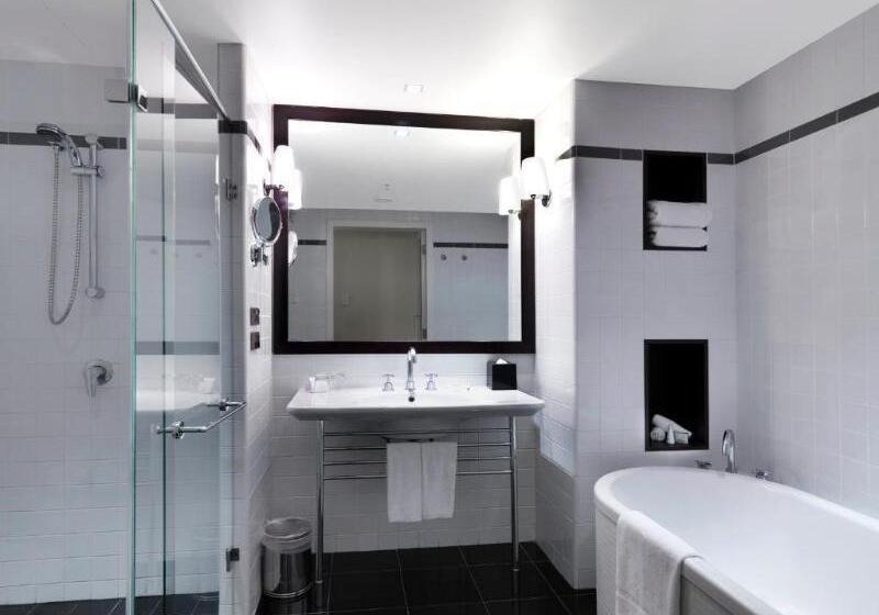디럭스 룸, Amora Hotel Jamison Sydney