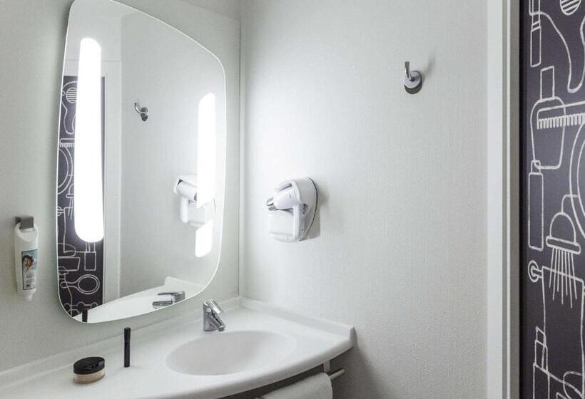 اتاق پریمیوم سه تخته, Ibis Hotel Brussels Centre Gare Du Midi