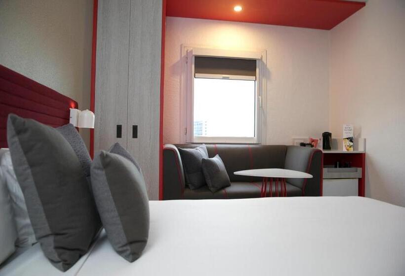 Номер Superior Кровать Кинг, Ibis Sydney Airport