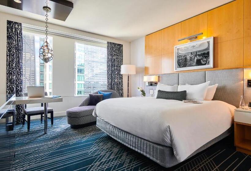 חדר דחוקס עם מיטת קינג, Sofitel Chicago Magnificent Mile