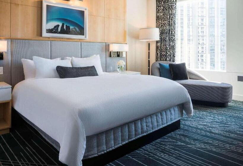 חדר סופריור עם מיטת קינג, Sofitel Chicago Magnificent Mile