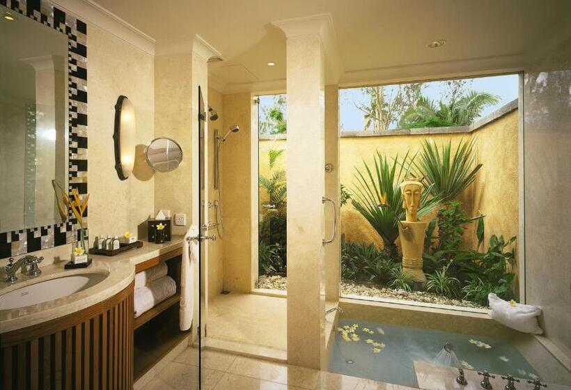 اتاق لوکس با چشم‌انداز دریا, The Oberoi Beach Resort, Mauritius