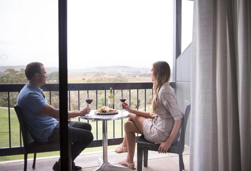 스탠다드 스튜디오, Novotel Barossa Valley Resort