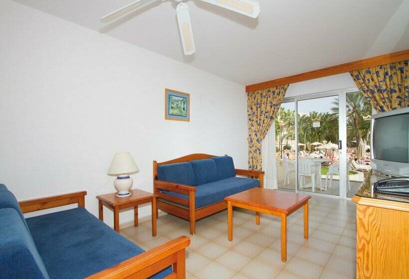 Perhehuone, Hotel Riu Oliva Beach Resort - All Inclusive