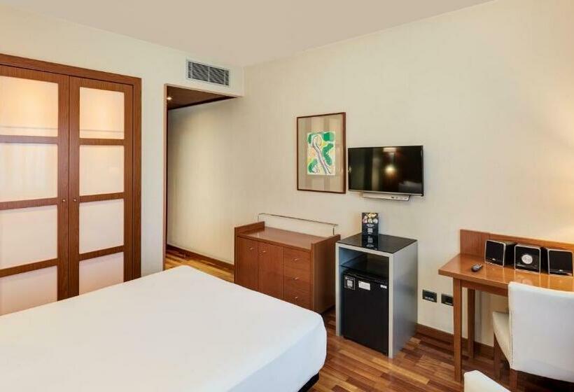 Номер Стандарт, Sercotel AB Rivas