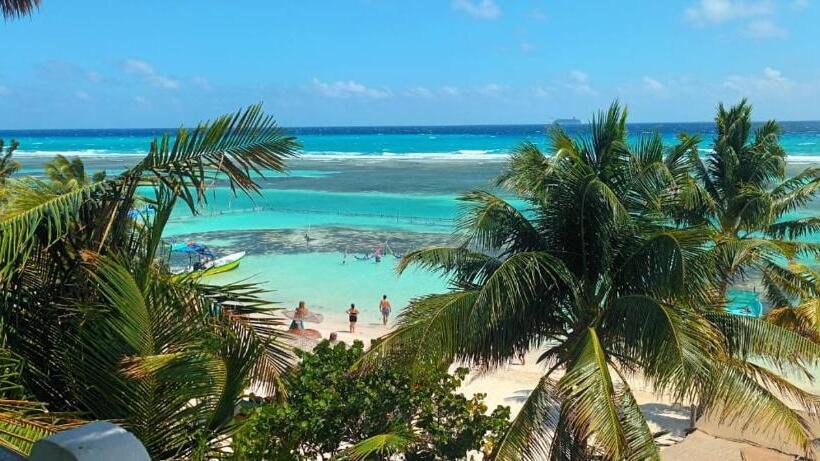Chambre Familiale, Blue Reef Frente Al Mar