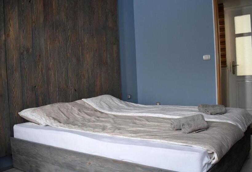 استودیوی لوکس, Apartmani Zrenjanin