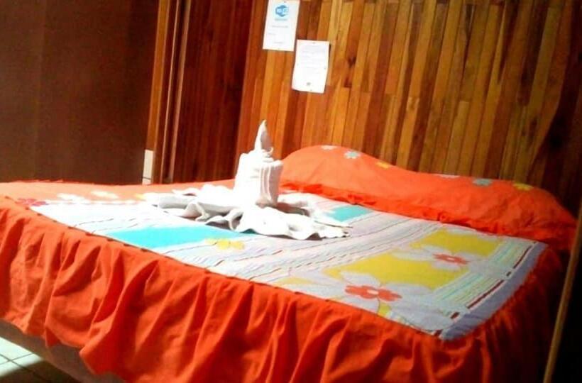 Семейный Номер Deluxe, Pensión Y Cabinas Colibrí B&b Costa Rica