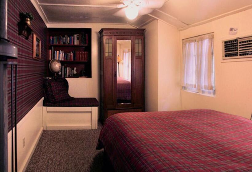 스위트, Silver Pines Lodge