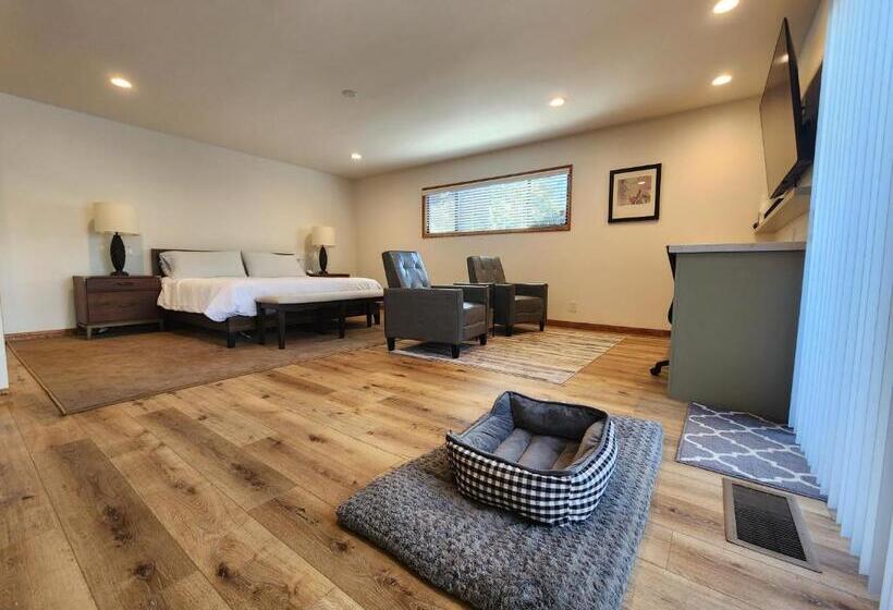 침실 3개 주택, Silver Pines Lodge