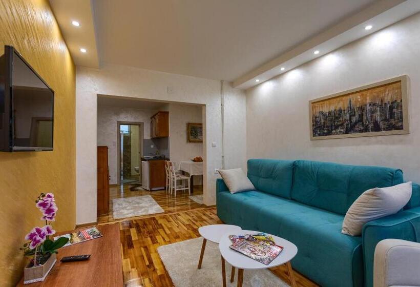 آپارتمان سوپریور 1 خوابه, Guesthouse Dabić