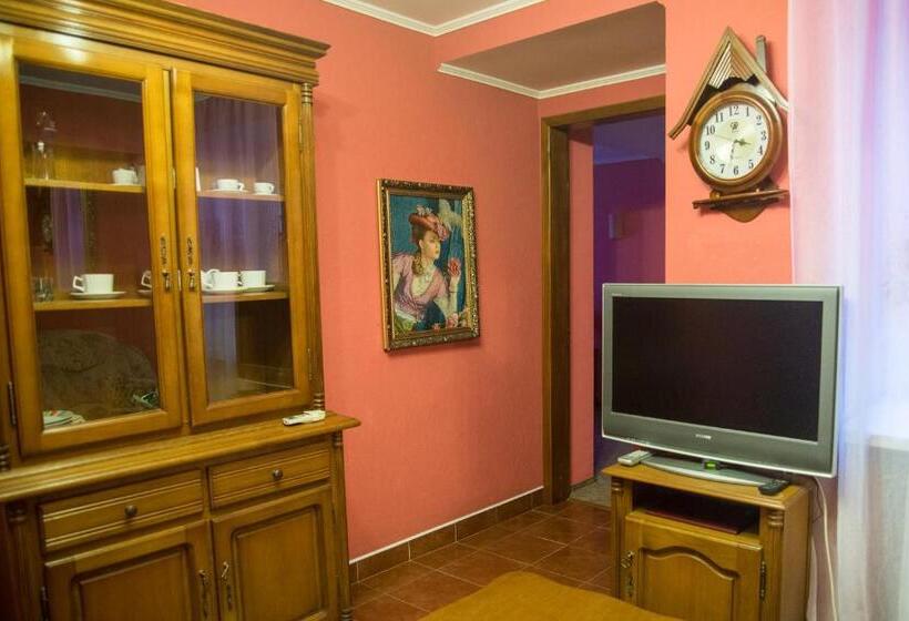 سوئیت 2 خوابه, Knaus Apartments