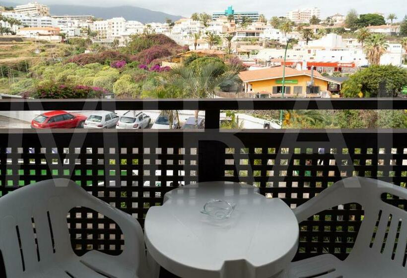 Escritório Estándar, Apartamentos Pez Azul