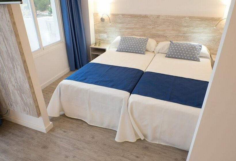Apartamento 1 Dormitório com Sacada, Bellevue Club