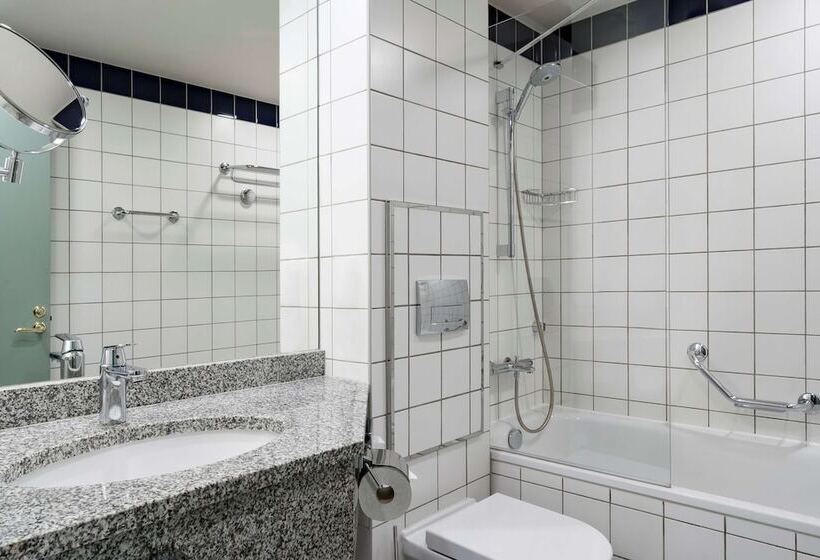 스탠다드 룸, Radisson Royal Hotel, St. Petersburg