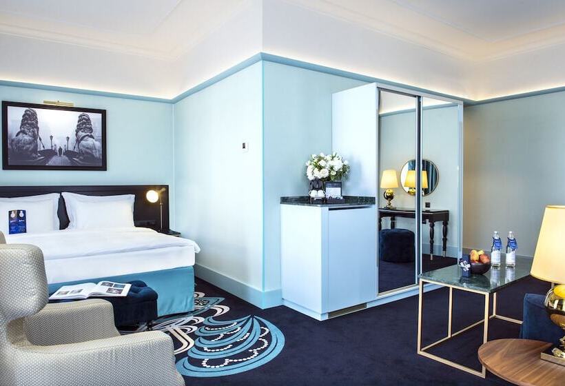수피리어 룸, Radisson Royal Hotel, St. Petersburg