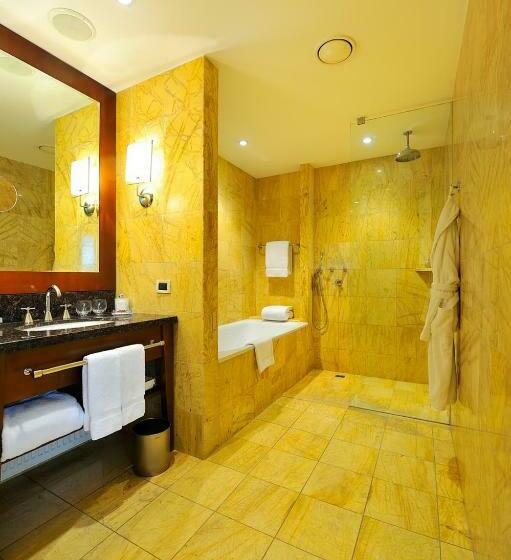 Номер Deluxe Кровать Кинг, Regent Warsaw