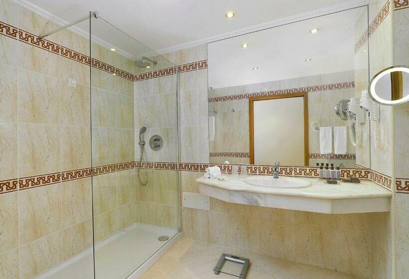 Номер Стандарт Вид на Сад, Ria Park Hotel & Spa