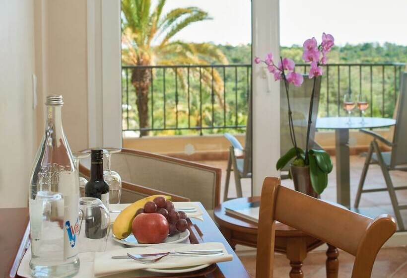 Семейный Номер Вид на Сад, Ria Park Hotel & Spa