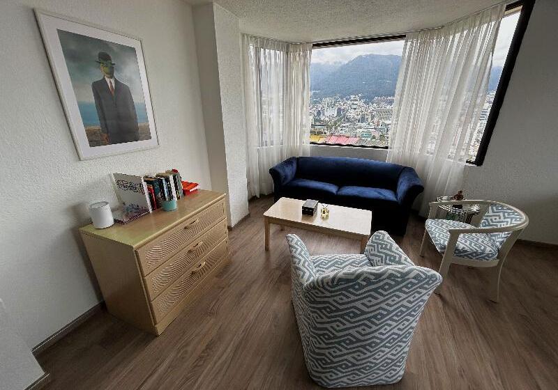 수피리어 스위트, Stanford Suites