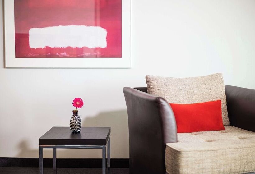 سوییت جونیور, Lindner Hotel Frankfurt Main Plaza, Part Of Jdv By Hyatt