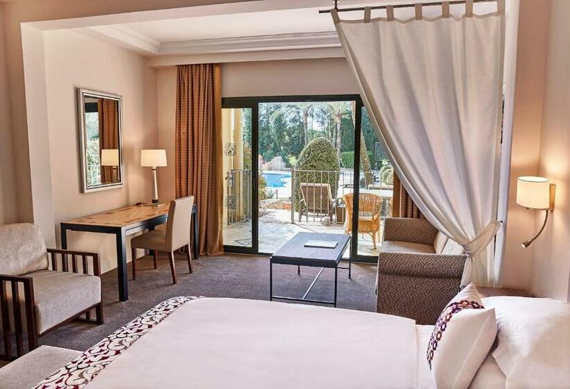 Номер Deluxe Вид на Бассейн, Steigenberger Hotel And Resort Camp De Mar