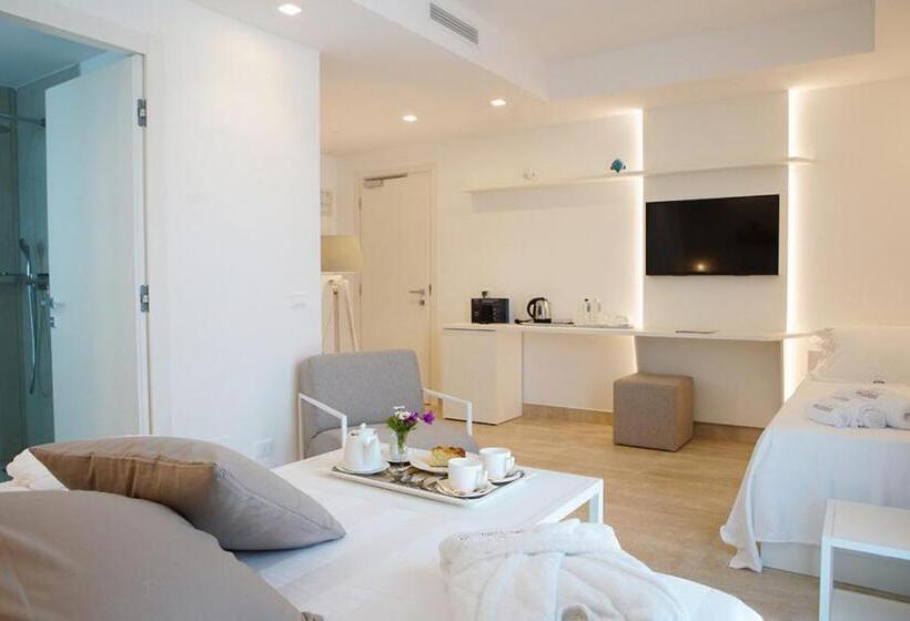 Полулюкс Вид на Бассейн, San Lorenzo Boutique Hotel & Spa