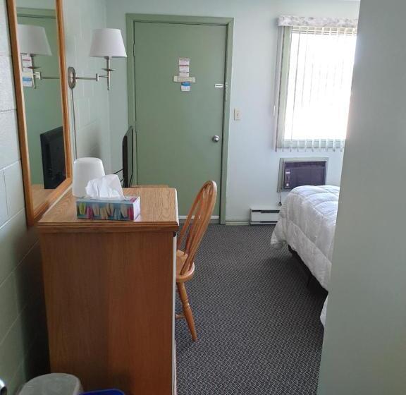 豪华房间, Chimo Motel