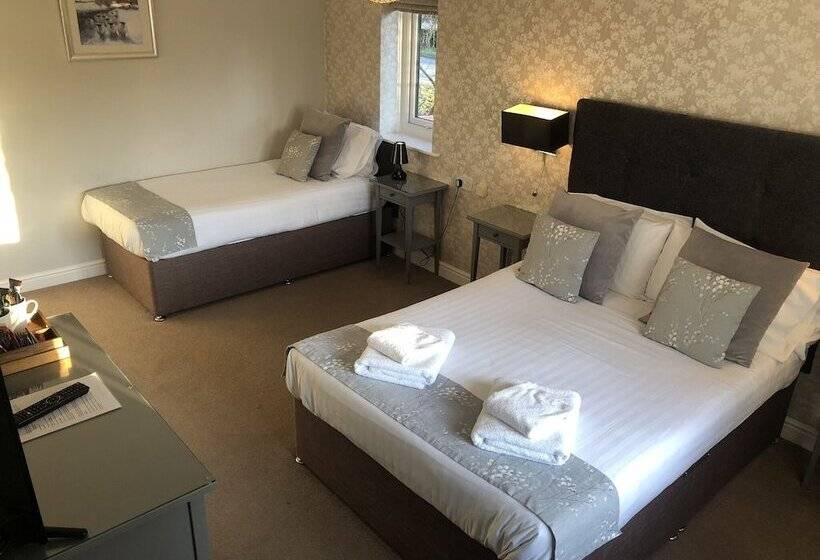 Семейный Номер, Burton Lodge Guest House & Spa